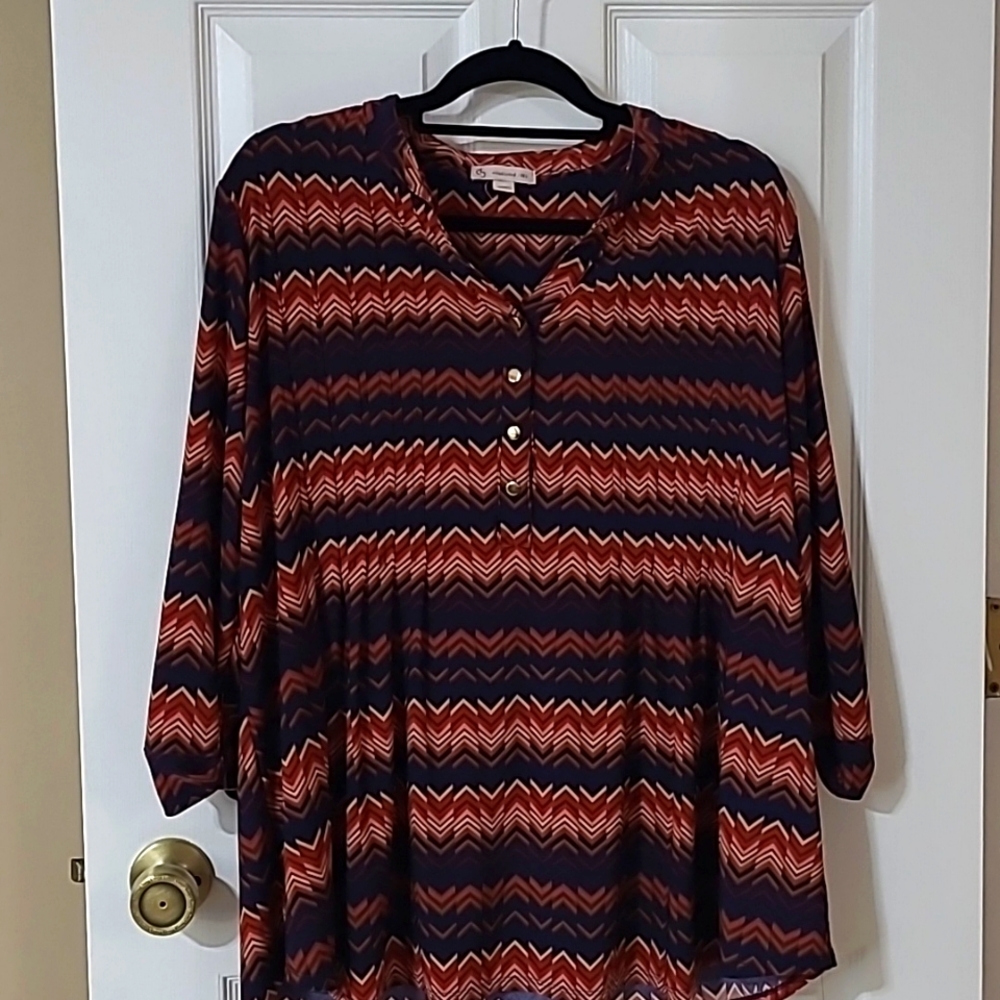 No wrinkle blouse size 2X. Dress Barn.